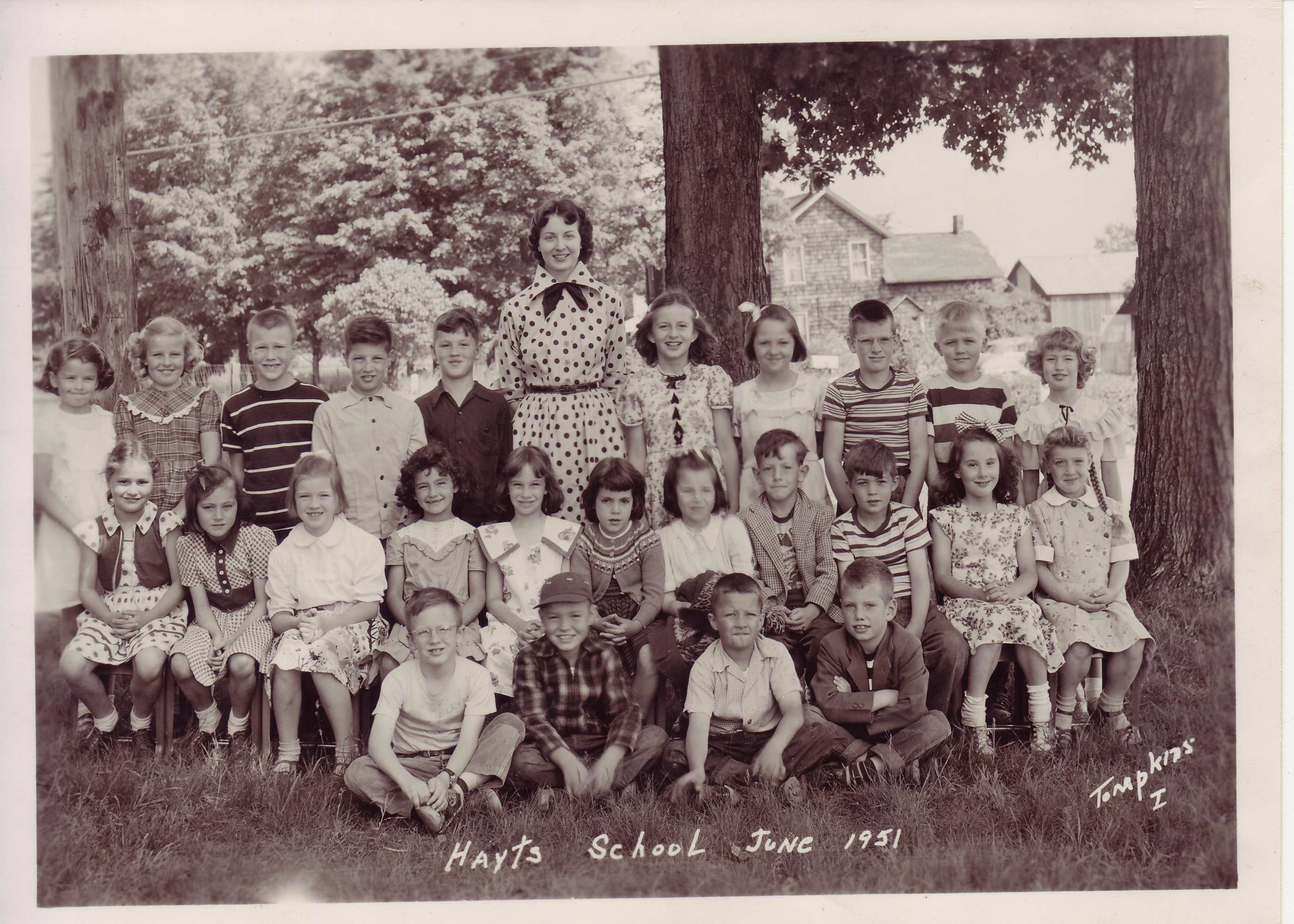 Hayt School, Grades 1-3 in June 1951