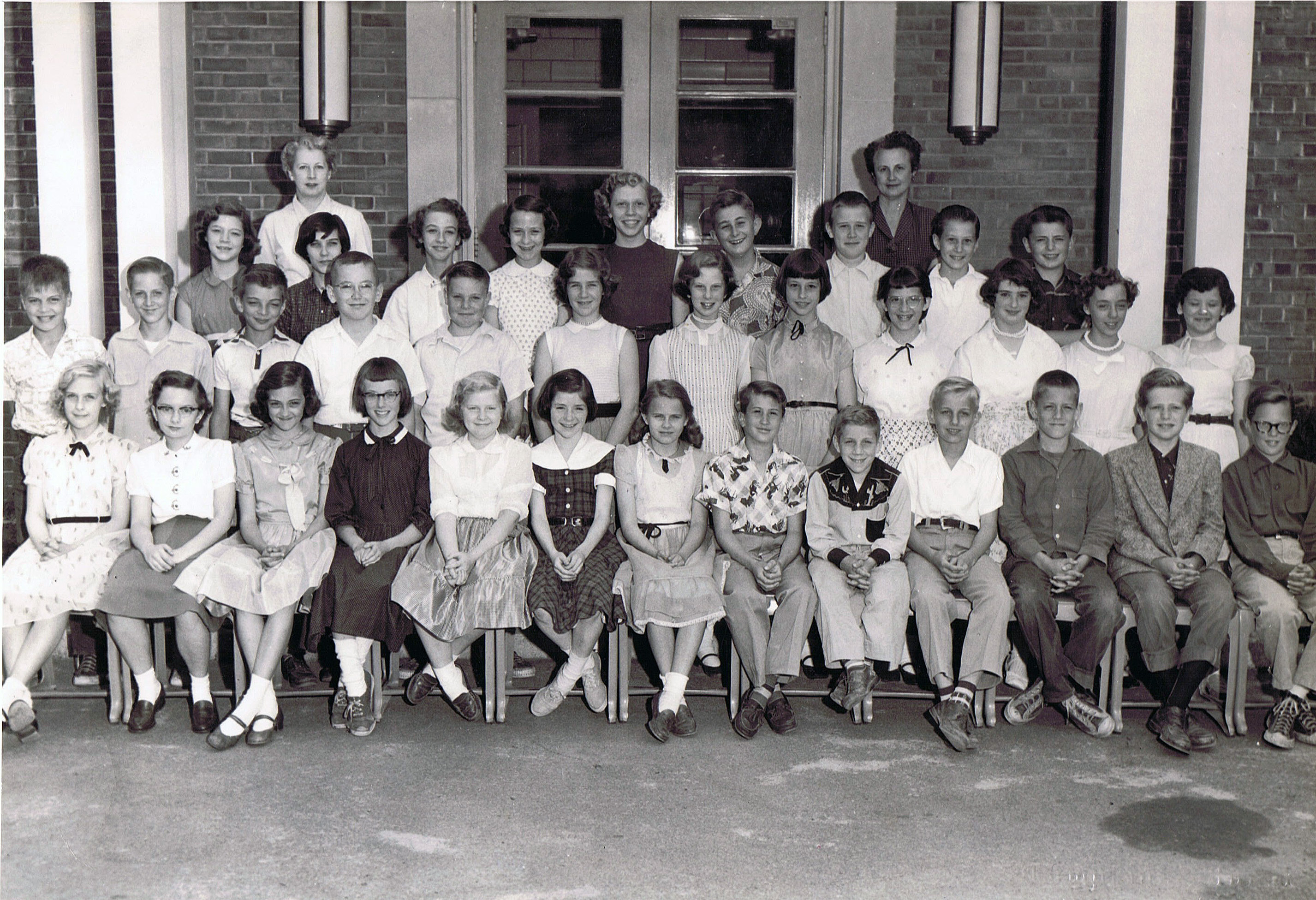 Miss Kanalley's 6th Grade Class at West Hill School, 1955