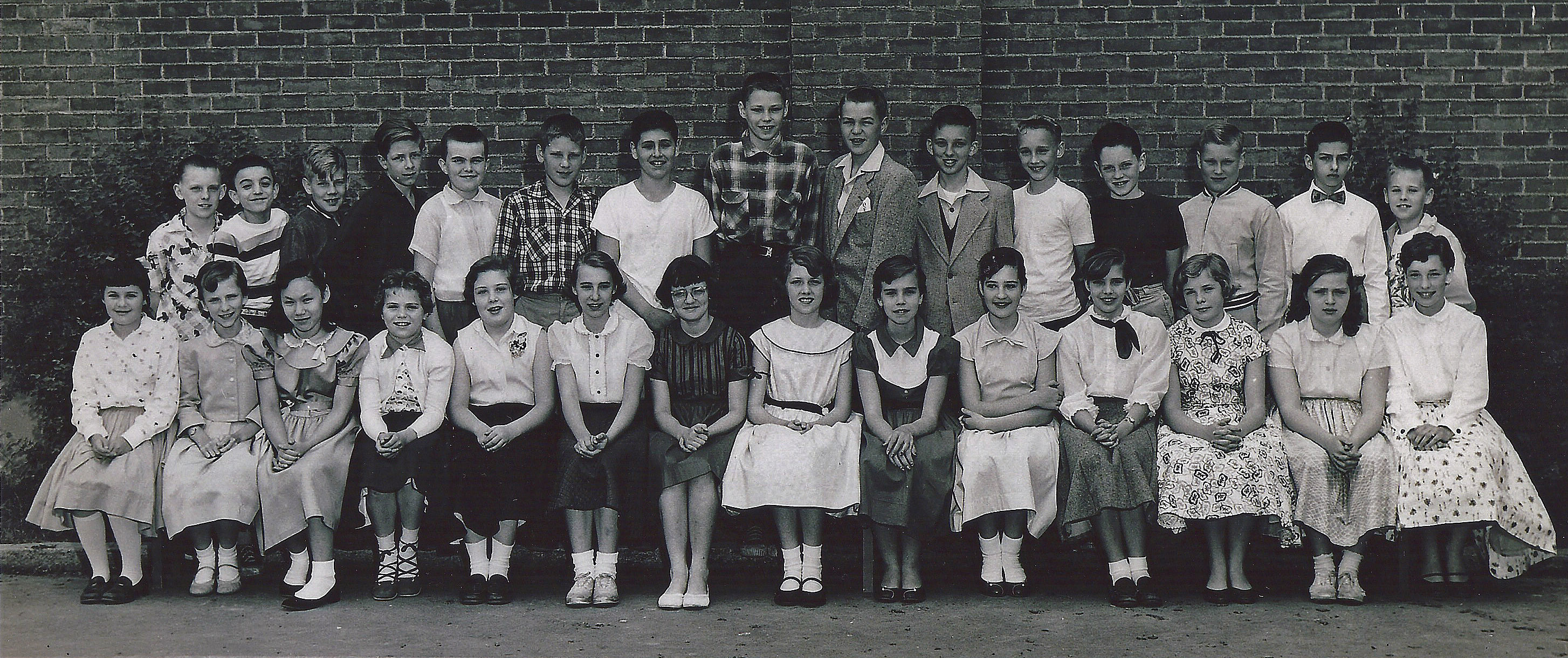 Fall Creek School Mrs. Harley's 6th Grade Class 1955